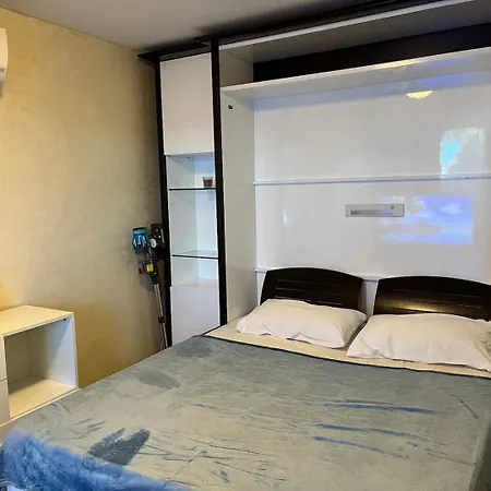 Hippodrome, Plages, Parking Prive, Climatisation Apartment *